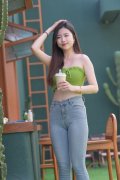 <b>多家企业被曝毁约应届结业</b>